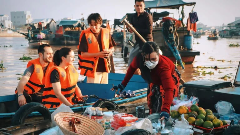 Floating market atmosphere and local dining experience at Can Tho Restaurant, Can Tho