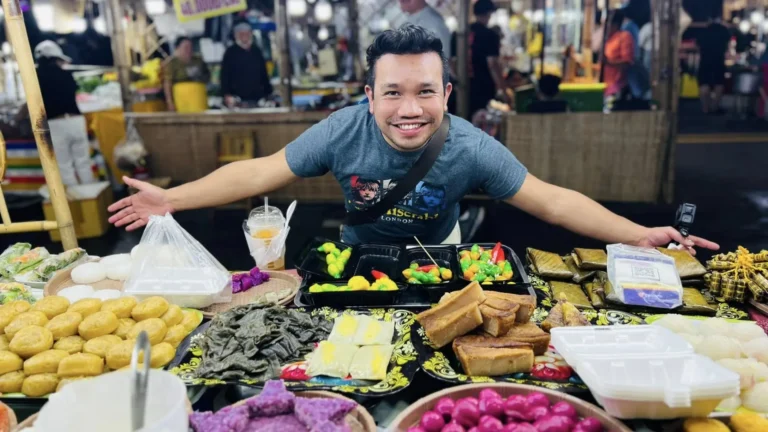 Local food display showcasing Mekong cuisine at Can Tho Restaurant in Can Tho city