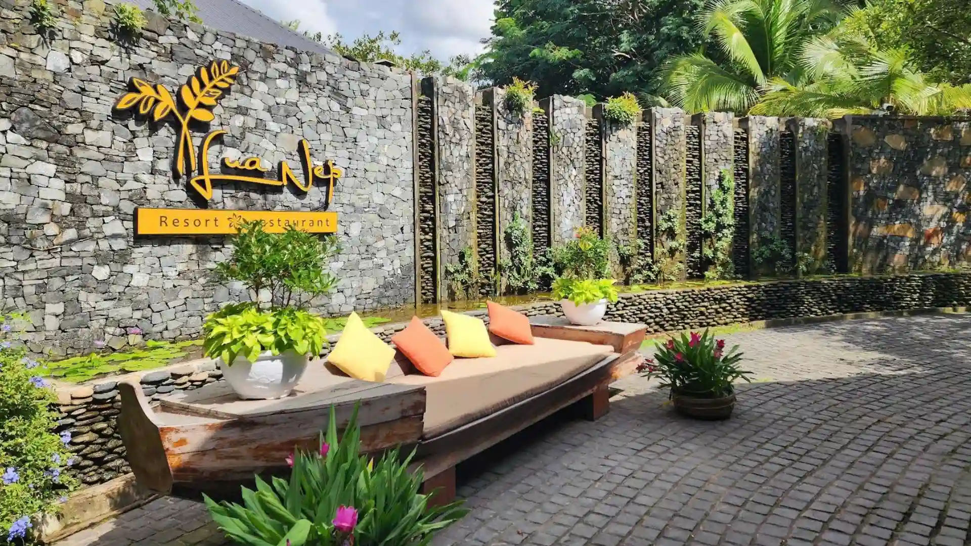 Outdoor seating and relaxation space at Lua Nep Restaurant