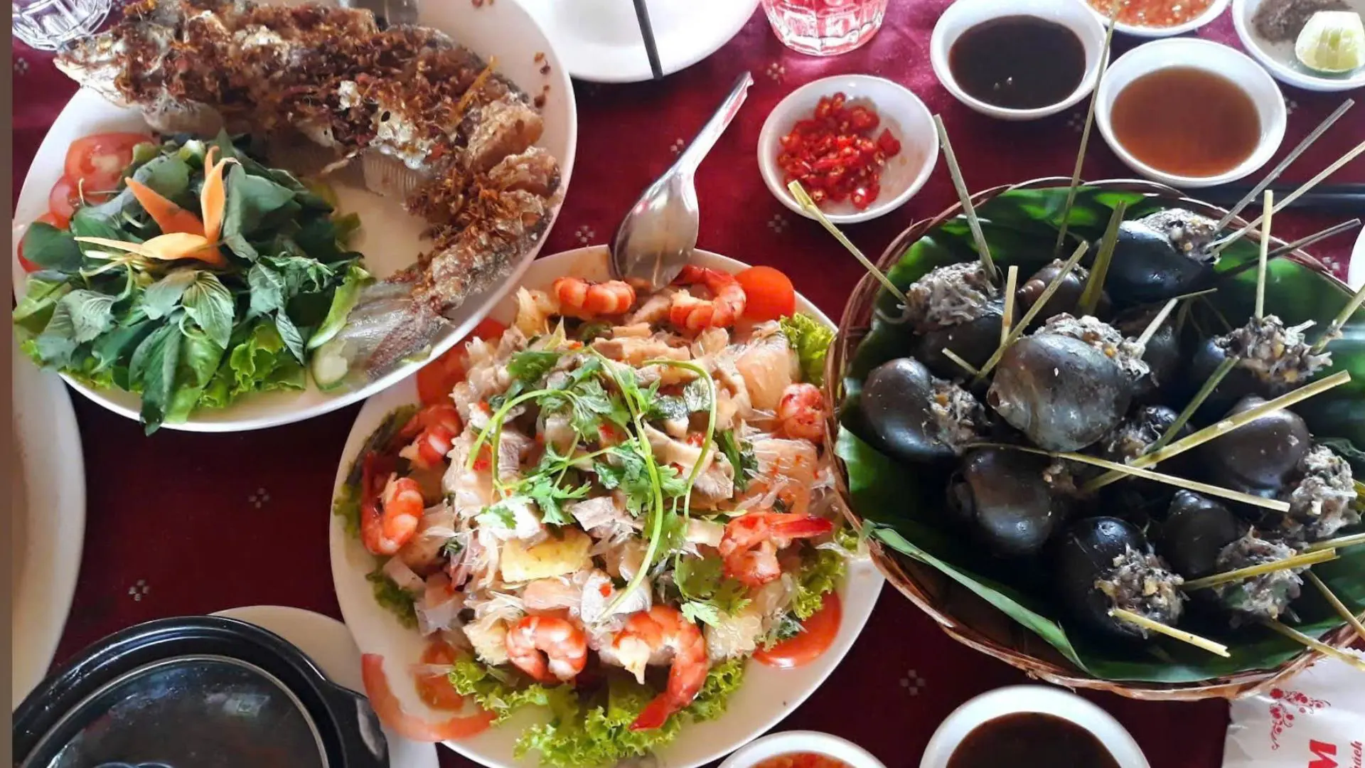 Lu Gia Xeo Nhum Ecological Garden: A Rustic Soul of Phong Dien 286 Traditional Mekong Delta dishes served at Lu Gia Xeo Nhum Ecological Village in Can Tho