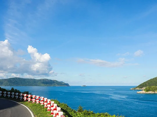 A route on the Mount Chua Con Dao hike tour.