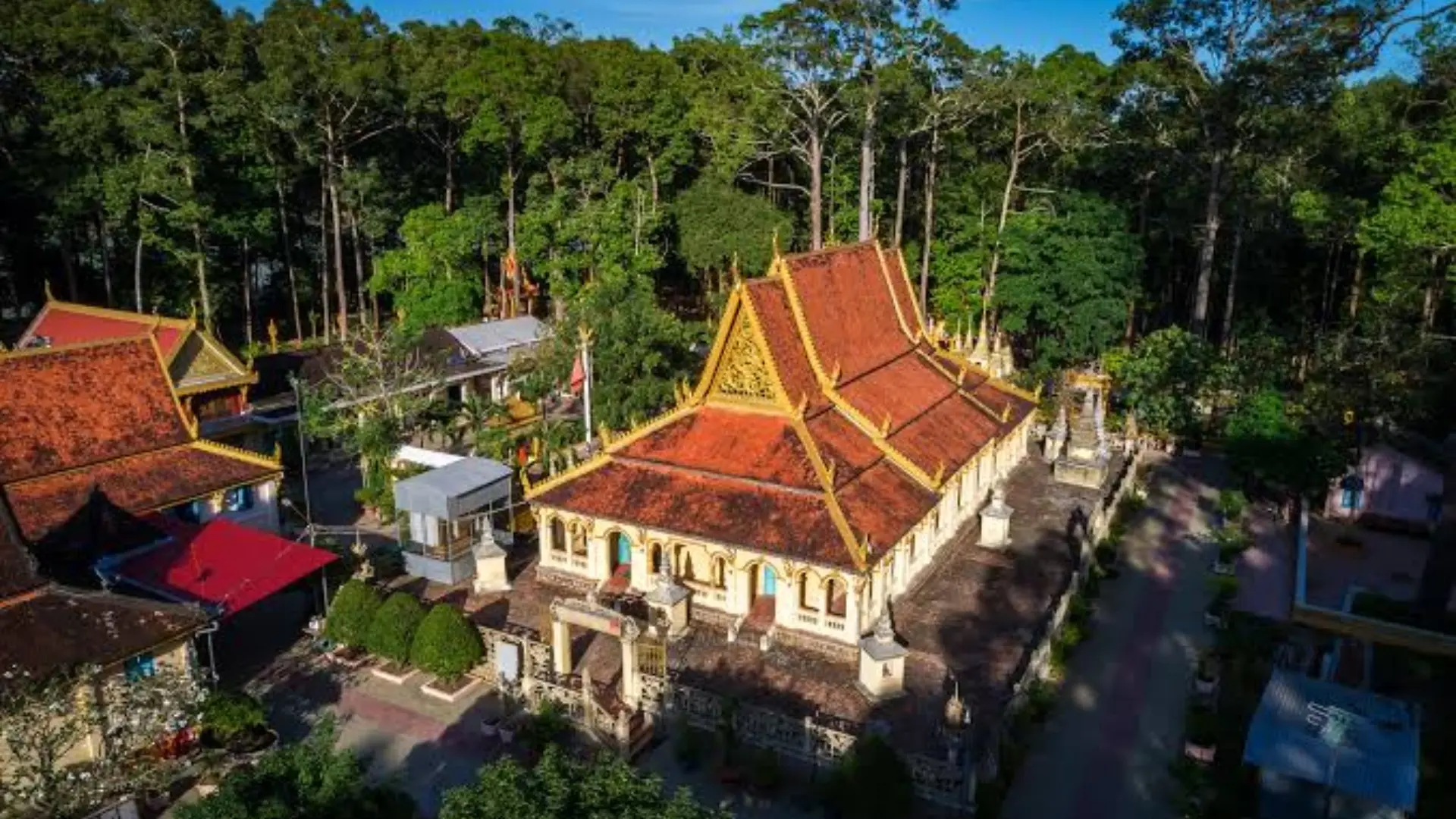 Mekong Delta Travel Guide: Where to Go and How to Plan Your Trip 15 Angkorajaborey Pagoda surrounded by trees in the former Tra Vinh area