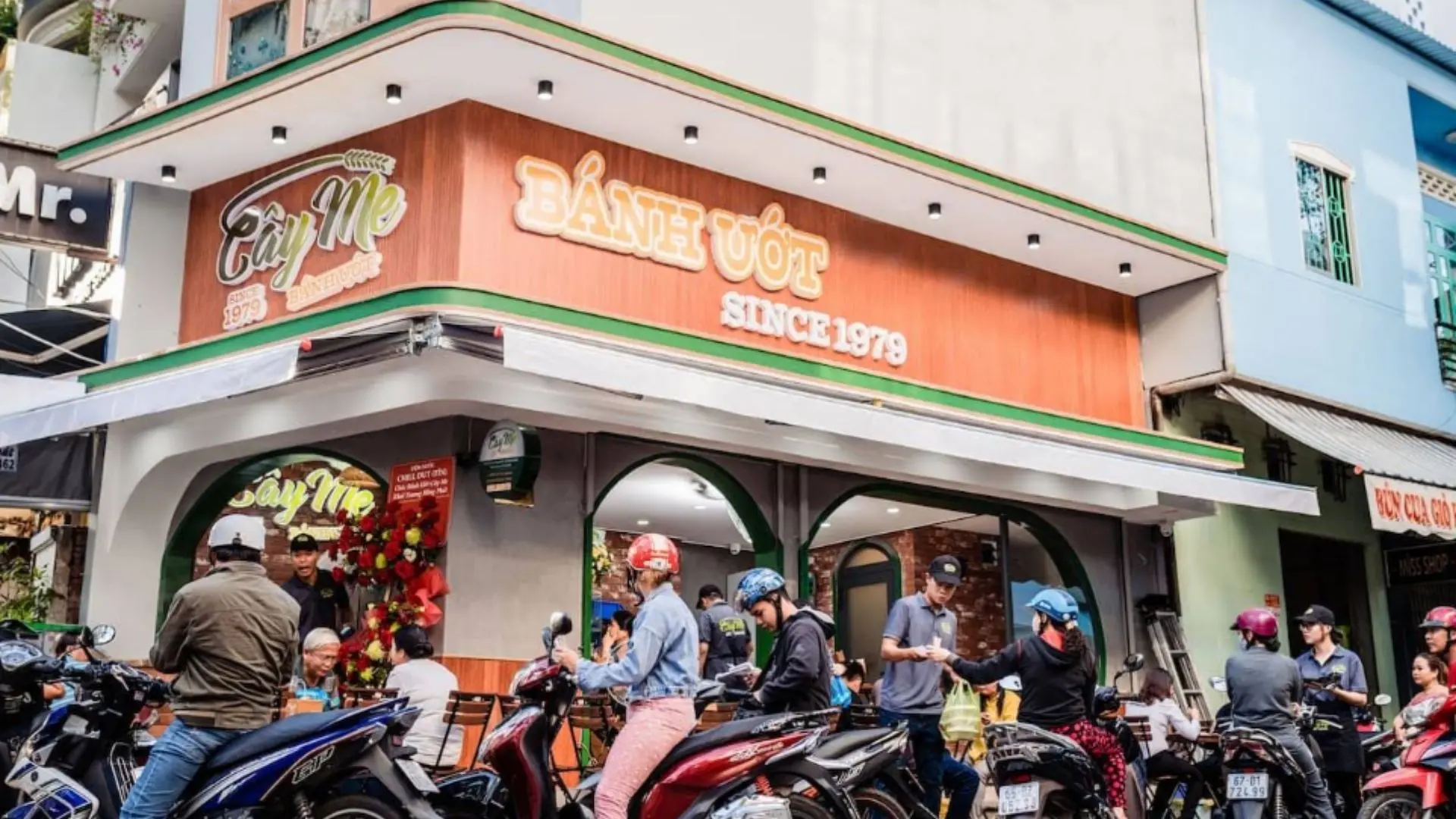 Can Tho Restaurant Guide: Where to Eat by Meal and Location 52 Exterior of Banh Uot Cay Me on Dong Khoi Street in central Can Tho