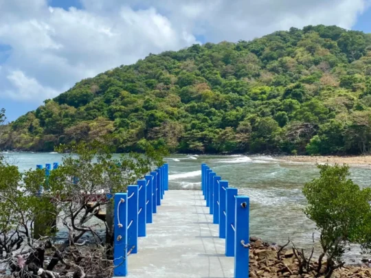 Canoe docking point at Dat Tham beach