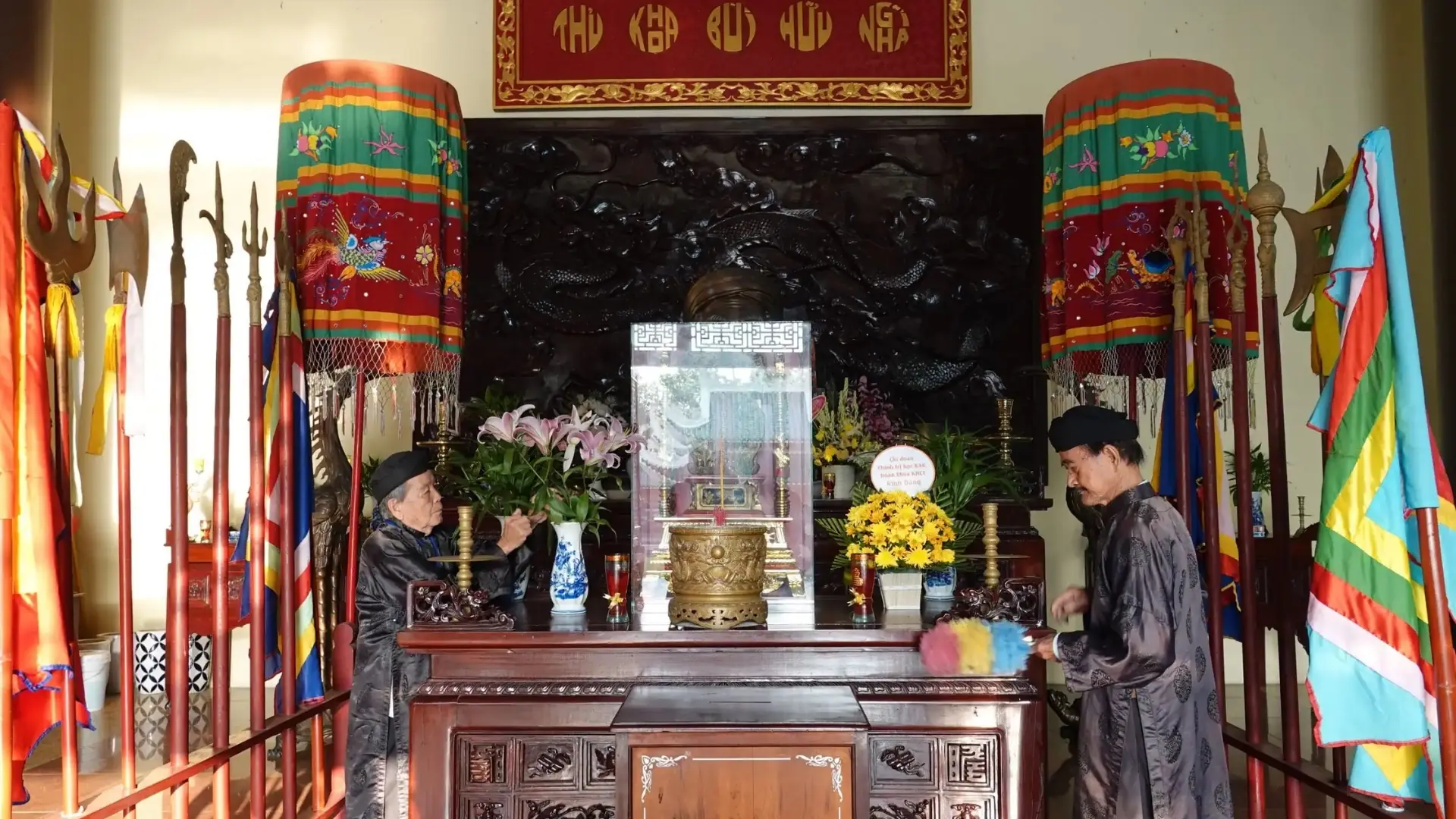 Bui Huu Nghia Memorial in Can Tho: Visitor Guide 283 Visitors standing near a decorated altar inside Bui Huu Nghia Memorial