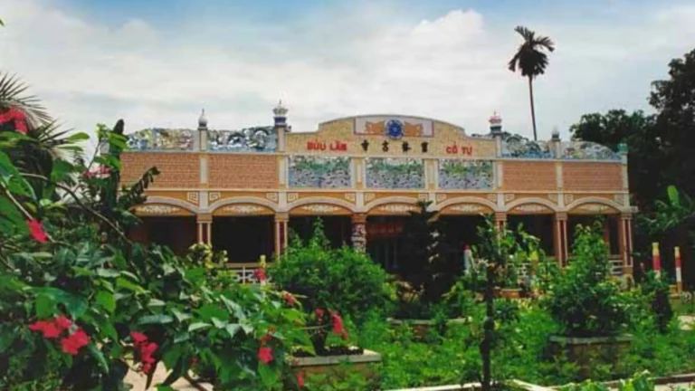Panoramic view of Buu Lam Pagoda architecture