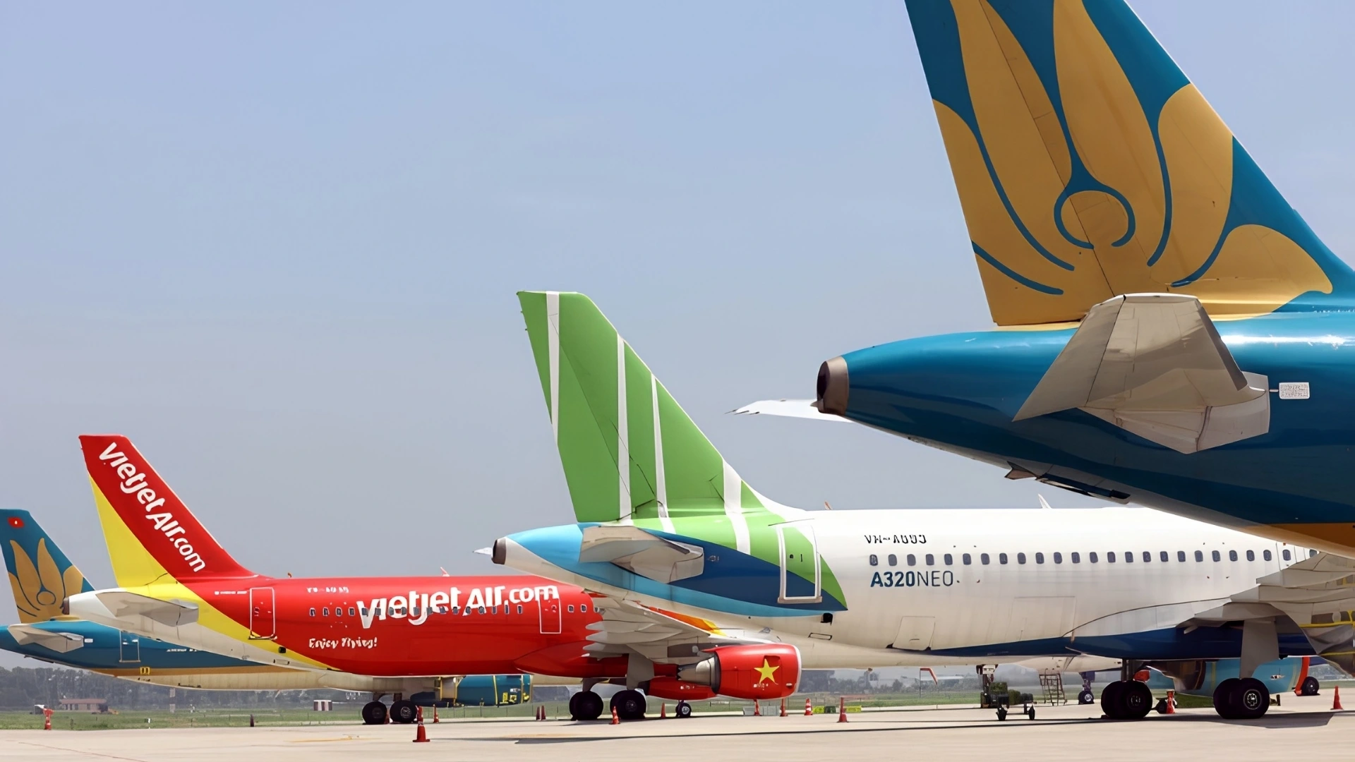 Can Tho International Airport: Flights, Transport and Travel Info 297 Can Tho International Airport airlines Vietnam Airlines VietJet Bamboo Airways