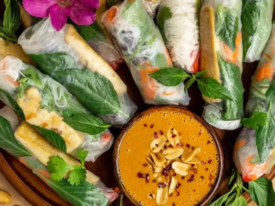 A platter of Vietnamese Fresh Spring Rolls (Gỏi Cuốn), a healthy and popular vegetarian appetizer