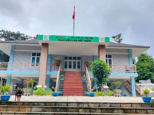 Dat Tham Forest Ranger Station