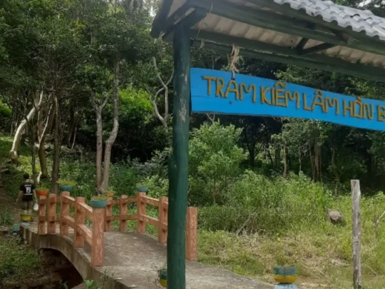 Hon Ba Ranger Station entrance on the Love Peak hike route