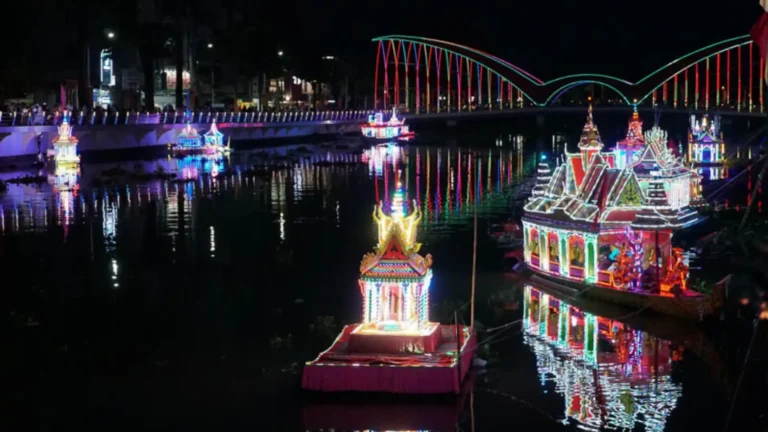 Illuminated Lôiprotip river display during the Ooc Om Boc Festival in Can Tho