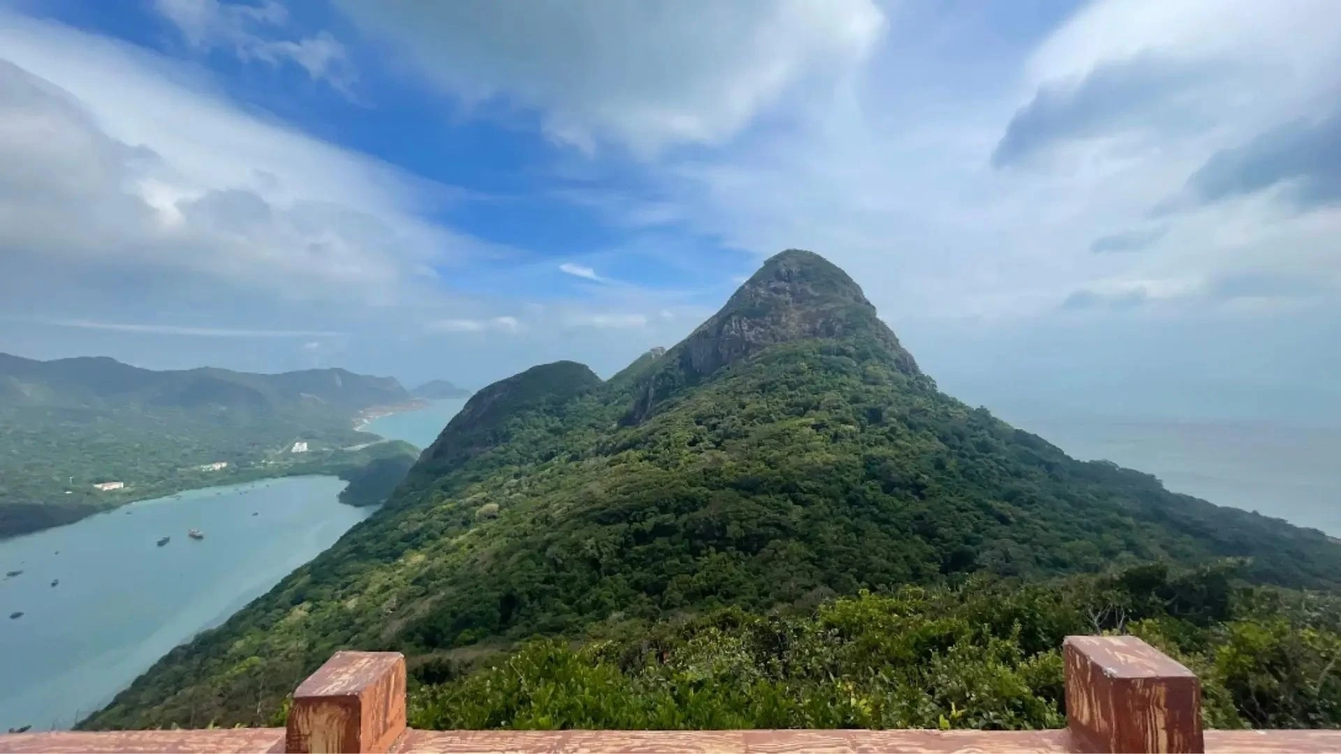 How to Choose a Forest Route in Con Dao: Short Walks, Beach Trails and Summit Routes 14 Love Peak viewpoint at 399 meters on Ba Island in Con Dao