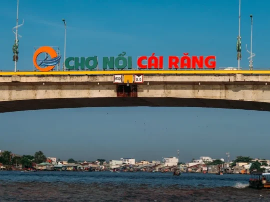 Mekong Smile Bassac Cruise Cai Be Can Tho Cai Rang bridge floating market area