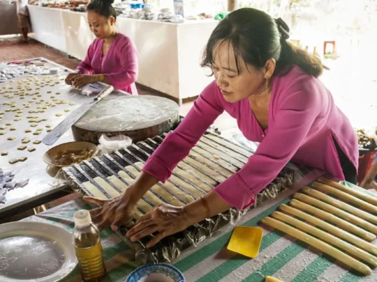 Mekong Smile Bassac Cruise Can Tho Cai Be traditional coconut candy making village