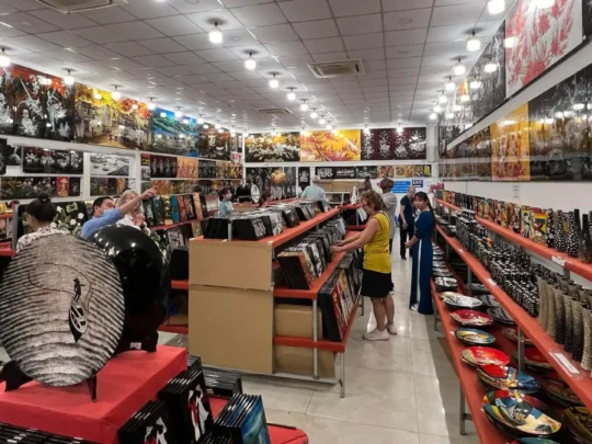 Exterior view of a local lacquerware workshop near the Cu Chi Tunnels site