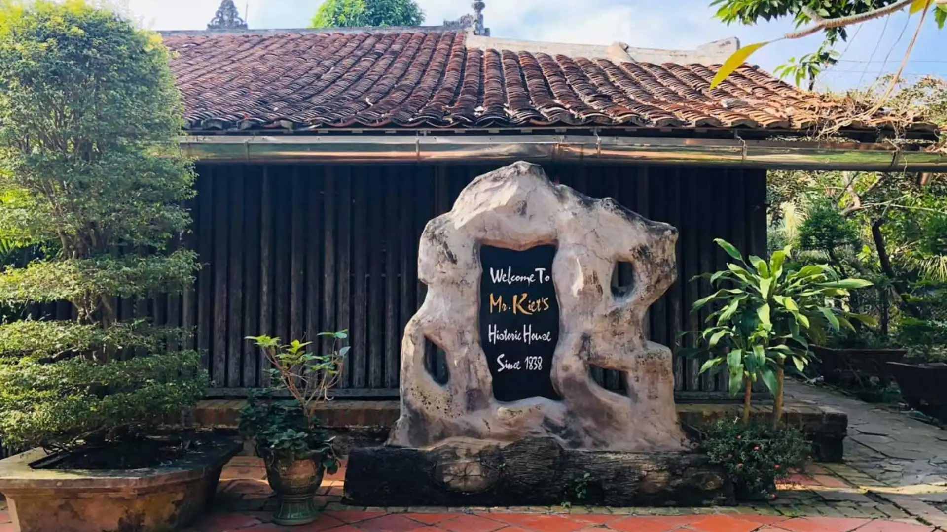 Mekong Smile Dong Hoa Hiep Ancient Village Mr Kiet ancient house exterior view