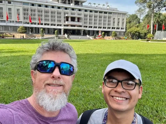Travelers at Reunification Palace on Ho Chi Minh motorbike city tour