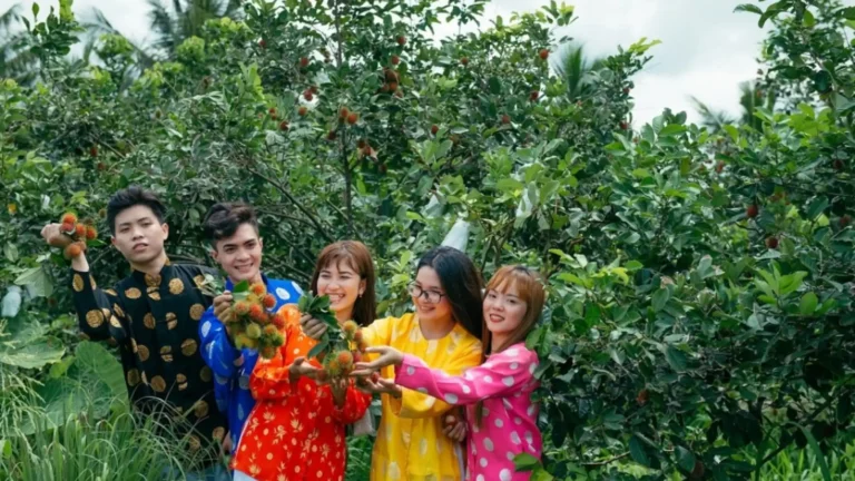 My Khanh Tourist Village Can Tho – fruit garden experience with Mekong rural charm