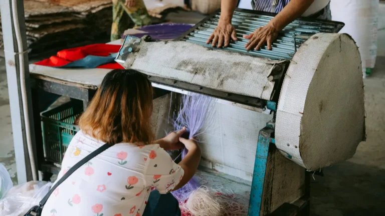 Understanding the rice noodle tradition in Can Tho – from soaking rice to crafting noodles by hand