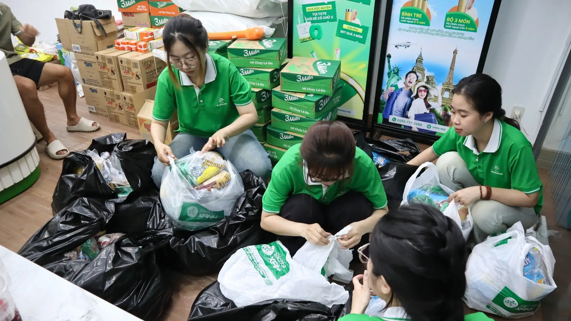 Sowing Smiles team getting ready to distribute gifts to the community