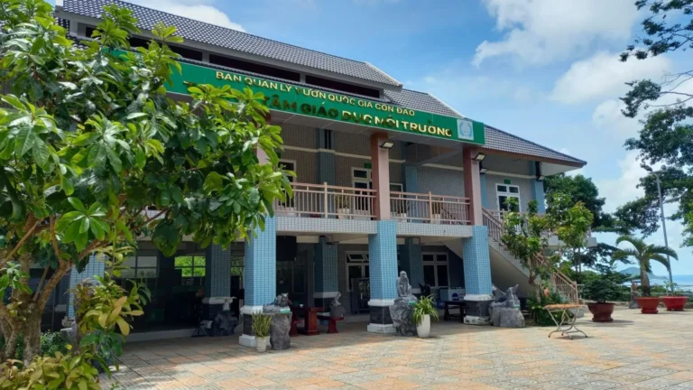 The National Park Con Dao & other ranger stations sell entrance tickets, maps and free information